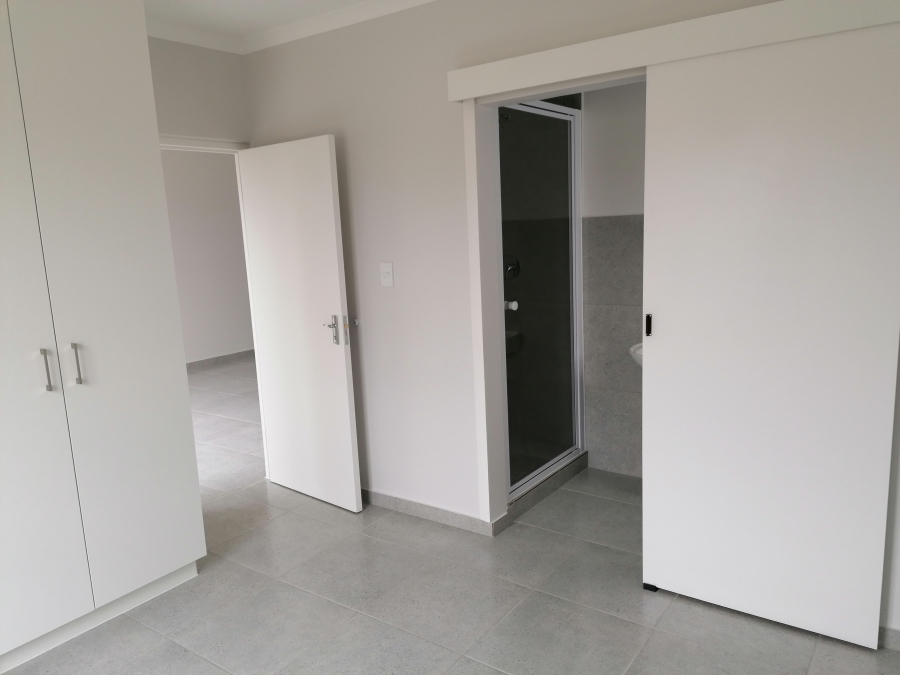 To Let 3 Bedroom Property for Rent in Stellendale Western Cape